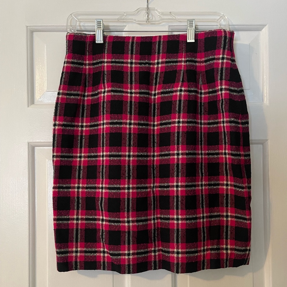 Ann Taylor Vibrant Pink and Black Checkered Mini Skirt
